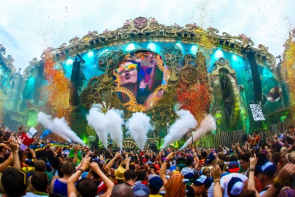 tommorowland 600x400 1